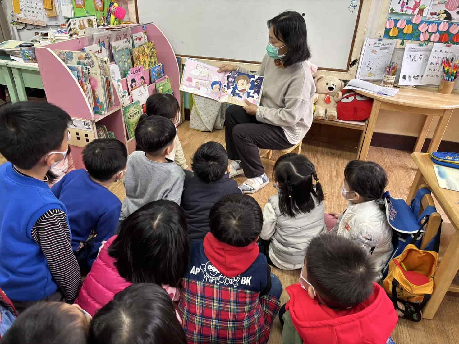 114年1月14日幼兒園立體書宣導照片8