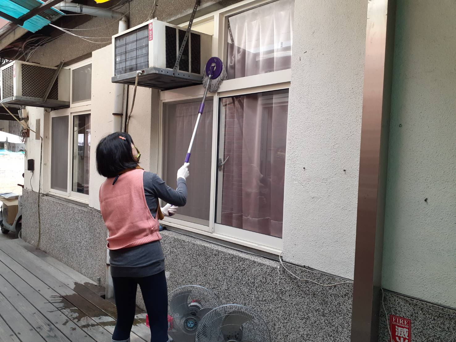 112年1月4日所內大掃除 相本